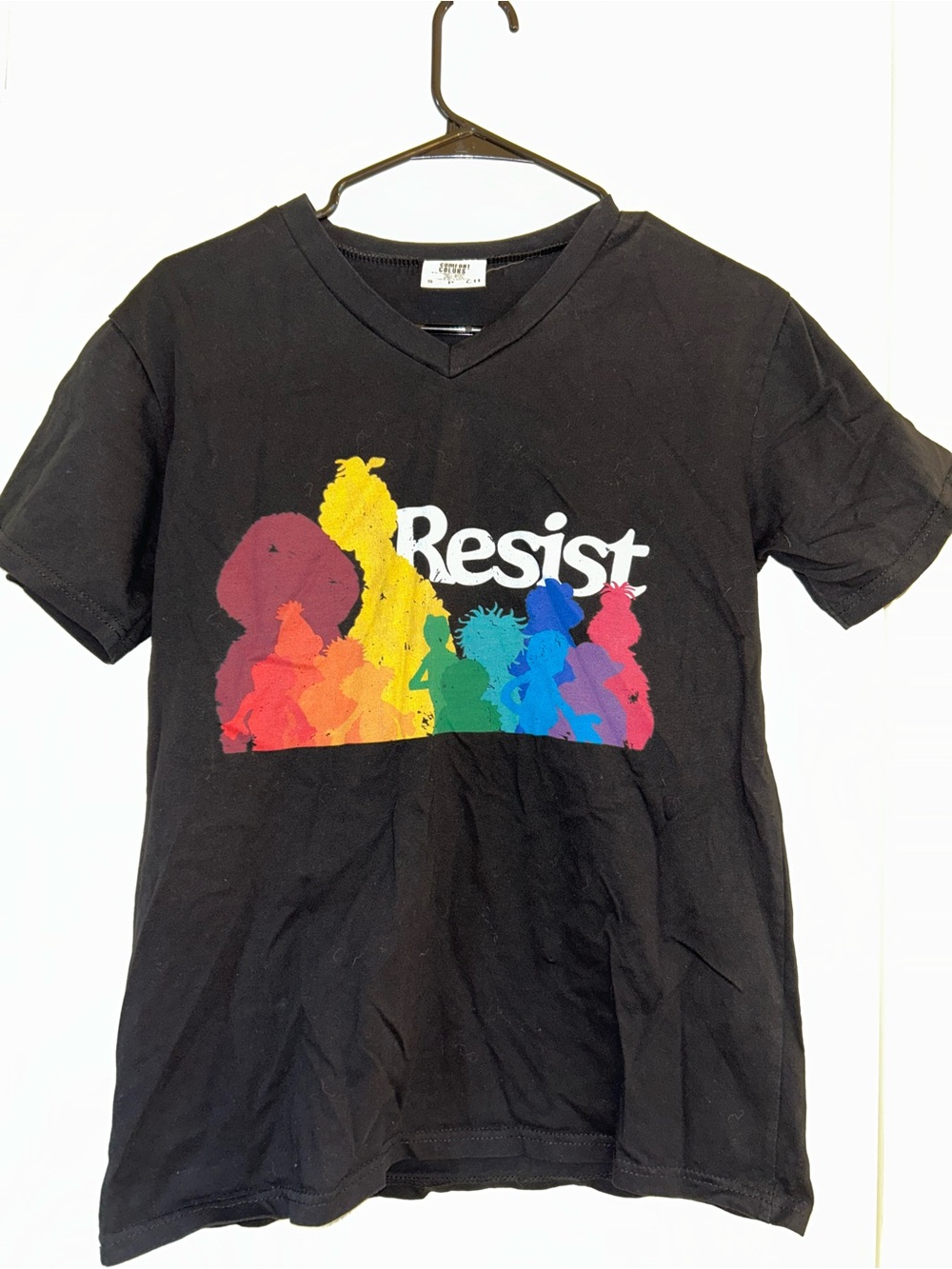 NWOT Save PBS Resist design Rainbow Graphic V-Neck T-Shirt Ladies Size Small